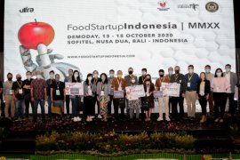 Tiga pelaku usaha terbaik dapat akses permodalan untuk berbisnis