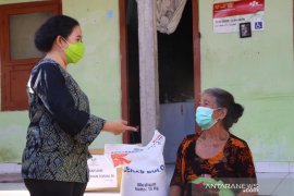 Di Bali, Ketua DPR minta pemerintah perhatikan rakyat terdampak COVID-19