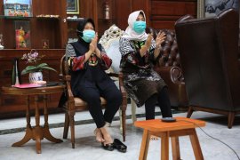 Risma luncurkan Kampung Pendidikan Kampunge Arek Suroboyo