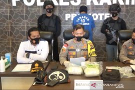 Dua  kilogram sabu  dibawa kurir di Karimun