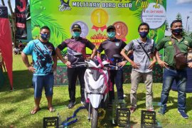 Satukan Hobi, Danyonif Rajawali gelar lomba kicau burung