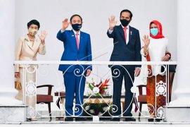 Presiden Jokowi menerima kunjungan PM Jepang