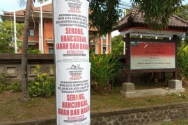 Polisi selidiki brosur ajakan "penjarahan" dalam unjuk rasa di Bali