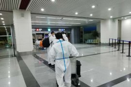 Peneliti China memprediksi puncak pandemi global setelah dua pekan