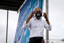 Mantan Presiden AS Barack Obama positif terinfeksi COVID-19