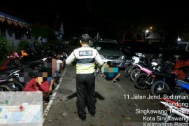 Satlantas Singkawang amankan 18 remaja terlibat balapan liar