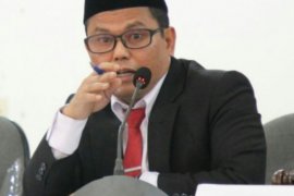 Ada 25 pelanggaran kampanye Pilkada di Riau, termasuk politik uang