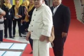 Kadis Pariwisata Tangsel meninggal dunia, dimakamkan sesuai protokol COVID-19