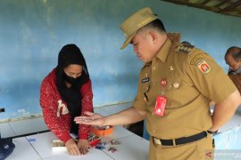 Pjs Wali Kota tinjau pendulangan intan Pumpung Cempaka