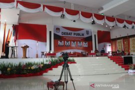 Debat kandidat paslon Bupati-Wakil Bupati Pasaman Barat malam ini hadirkan tiga pakar Unand