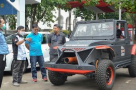 Itenas kembangkan mobil listrik  pertahanan militer "Sergap Senyap"