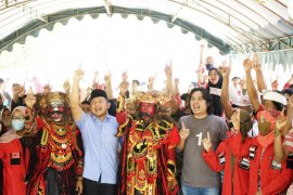 Pasangan SHM-MAR janjikan jalan Tanbu mulus