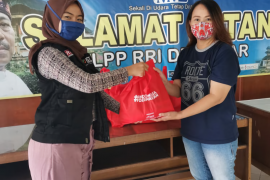 ACT Bali bagikan puluhan paket pangan kepada pekerja musik terdampak COVID-19