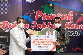 BNI bantu satu unit mobil operasional untuk Laboratorium PDRPI FK Unand