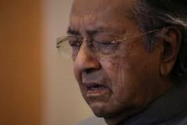 Mahathir Mohammad prihatin dengan kondisi Langkawi