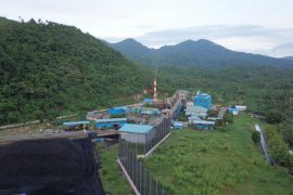 Kementerian ESDM beri penghargaan Keselamatan Kelistrikan bagi PLTU Tidore