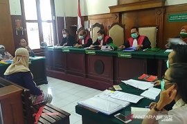 Gugatan Surya Inti Permata ditolak pengadilan