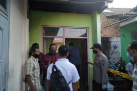 Polresta Blitar tangani temuan orang tewas dengan luka sayat