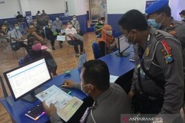 Polrestabes Surabaya buka pelayanan SIM di Golden City Mall