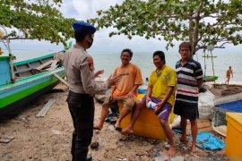 Polres Bangka Barat ingatkan nelayan waspadai angin kencang