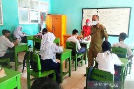 Pelajar Kotawaringin Timur merasa gembira sudah bisa kembali sekolah tatap muka