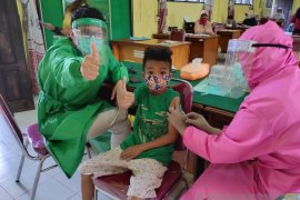 Dinkes Kukar lakukan imunisasi anak sekolah saat pandemi
