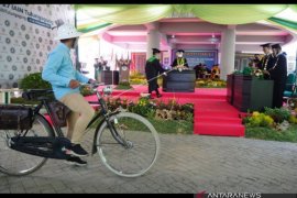 IAIN Tulungagung gelar wisuda "drive thru" dengan protokol kesehatan