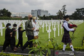 Peringatan bersama hari Pahlawan Nasional