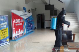 Empat karyawan positif COVID-19, RRI Surakarta tutup tiga hari