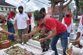 Sambut hari pahlawan, PB IKA Persit I adakan kegiatan kebangsaan