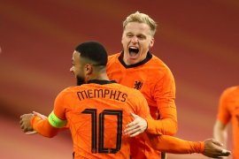 Gol Donny Van de Beek selamatkan Belanda dari kekalahan atas Spanyol