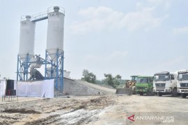 Bupati Bogor mengharapkan kontribusi PAD alat produksi beton di Cigudeg