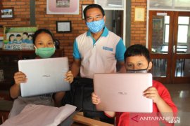 MPMX buka kelas literasi digital dan salurkan alat belajar online