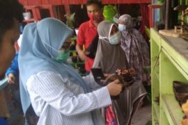 Calon bupati Mamuju janji bantu kembangkan UMKM