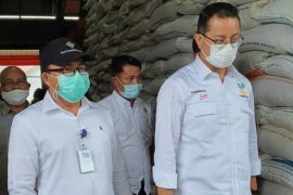 Bulog Riau-Kepri tuntas salurkan bansos beras 10 juta ke 163.356 RTS