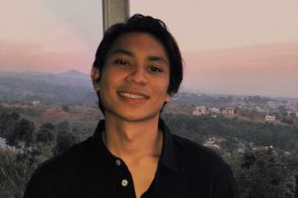 "Playlist"  selalu menemani Rheno Poetiray