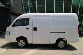 Suzuki hadirkan New Carry dalam bentuk Minibus dan "Blind Van"
