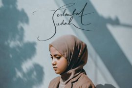 Hanin Dhiya rilis lagu balada "Terlambat Sudah"