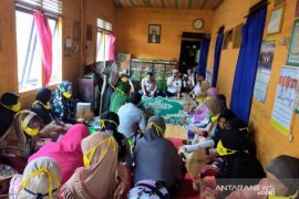 Video-Silaturrahmi dengan keluarga di Mahang, SABIL minta dido'akan terpilih