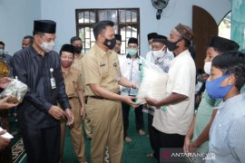 Masih pandemi, BAZNAS Siak salurkan zakat Rp167,7 juta di Dayun
