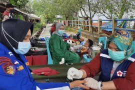 HUT ke 70 Polairud, Polres Inhil gelar donor darah