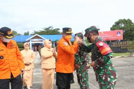 Kunker ke Aceh, Pangdam IM Sambut Kedatangan Kepala Basarnas RI