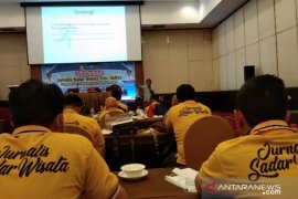 Dispar Sultra ajak jurnalis sinergi promosi wisata ke kancah nasional