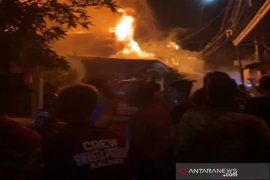 Empat bangunan rumah di Banjarmasin hangus terbakar