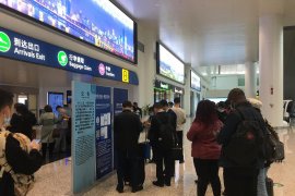 China menangguhkan sejumlah penerbangan asing, dua dari Indonesia