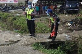 Mobil lepas kendali, tabrak tewas ibu pejalan kaki