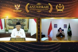 Pemprov Banten raih anugerah KIP kategori Informatif