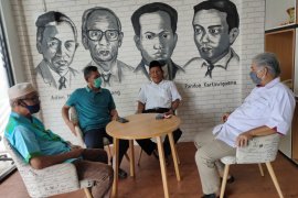 Cabup HST Tamzil sambangi biro antara Kalsel