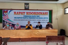 Jelang Pilkada Jember, 42.768 KPPS dan Linmas wajib tes cepat COVID-19