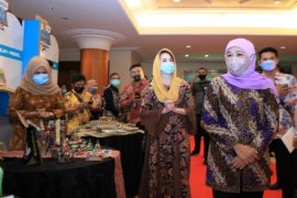 Pemprov Jatim bertekad bangun kawasan industri halal